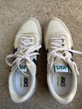 ASICS Men's Cream and Navy Runner Sneakers